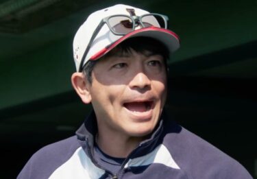 松田宣浩の嫁・子供を調査！双子の兄やチックの噂・引退後の現在も紹介