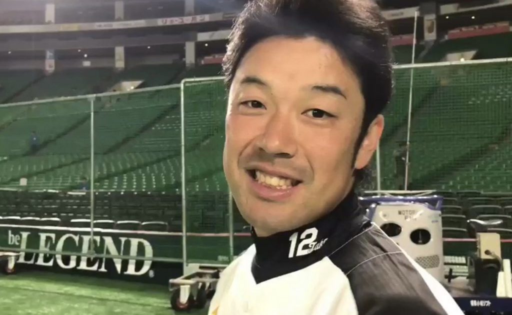 高谷裕亮捕手の嫁と子供が気になる 自主トレがすごい 英語で見送りする高谷が優しくて素敵すぎる