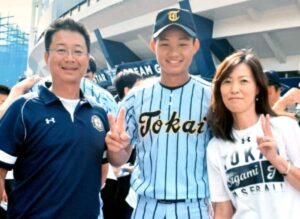 森下翔太に兄弟はいるの？
